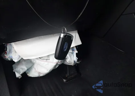 2021 Ford Explorer Xlt z USA, uszkodzony, nr VIN 1FMSK8DHXMGB29924